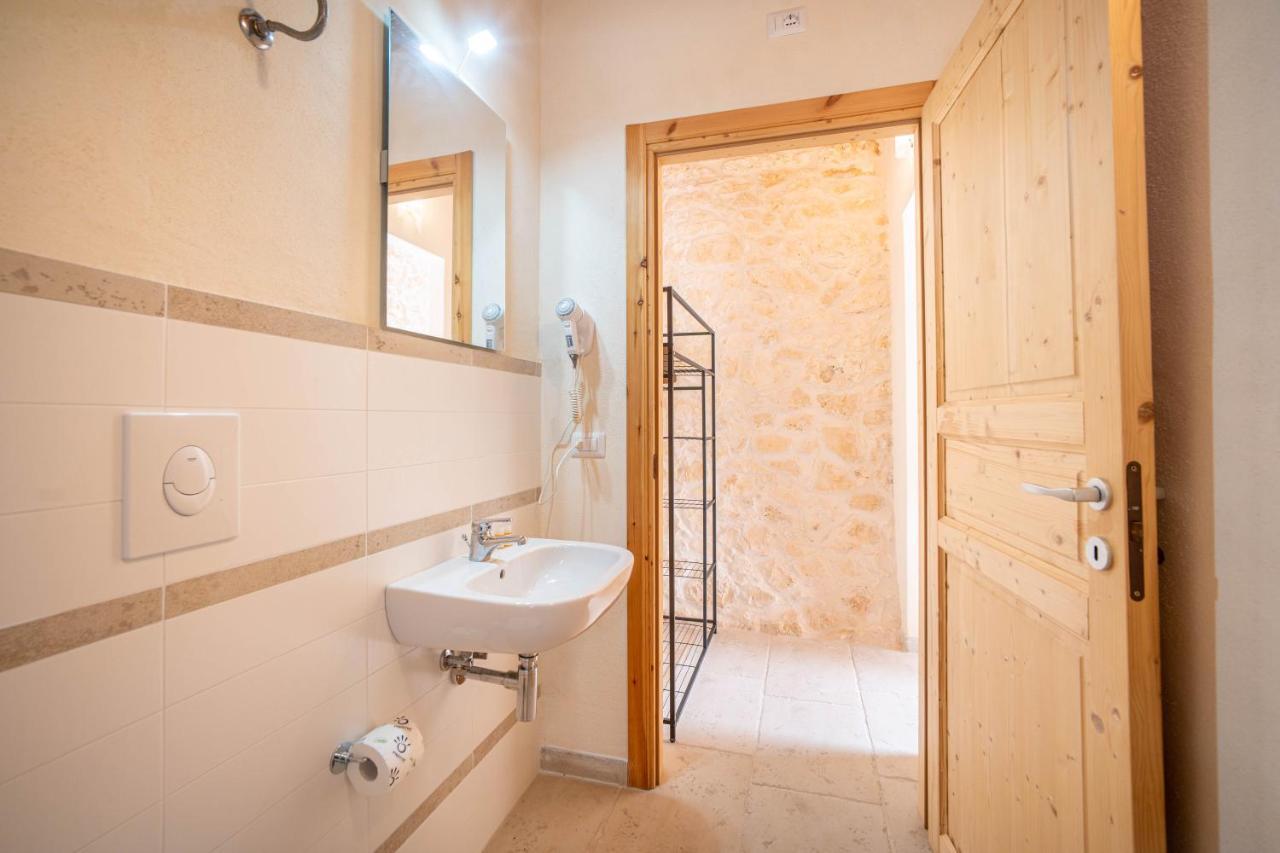 Wepuglia - Canto Dei Grilli Villa โนซิ ภายนอก รูปภาพ